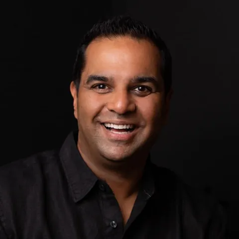 Q Hamirani